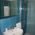 לינה וארוחת בוקר Casa Nova