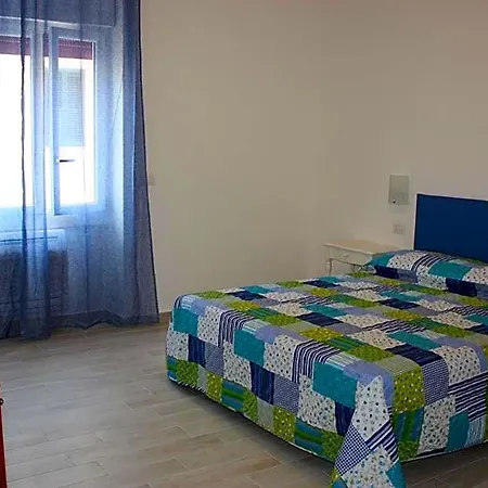 לינה וארוחת בוקר Casa Nova 3*